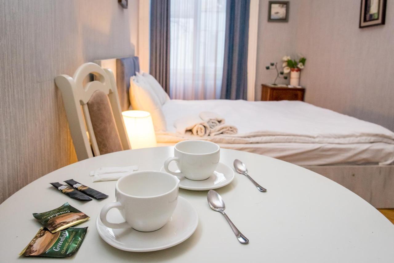 Hb Apartments Mari Brose ティビリシ エクステリア 写真