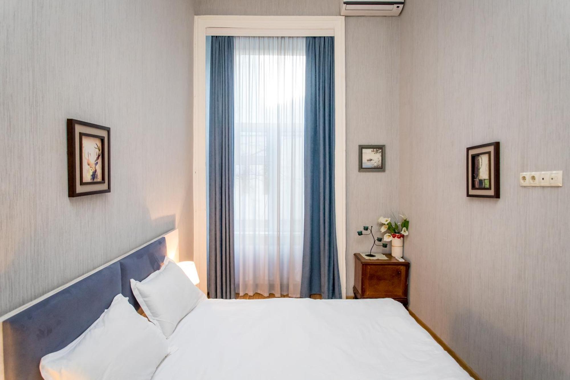 Hb Apartments Mari Brose ティビリシ エクステリア 写真