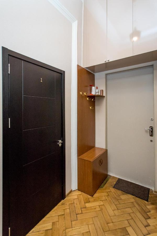 Hb Apartments Mari Brose ティビリシ エクステリア 写真