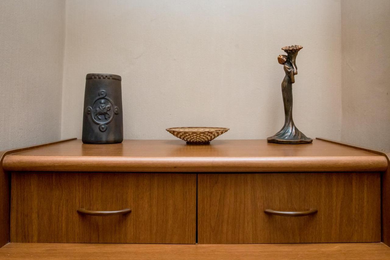Hb Apartments Mari Brose ティビリシ エクステリア 写真