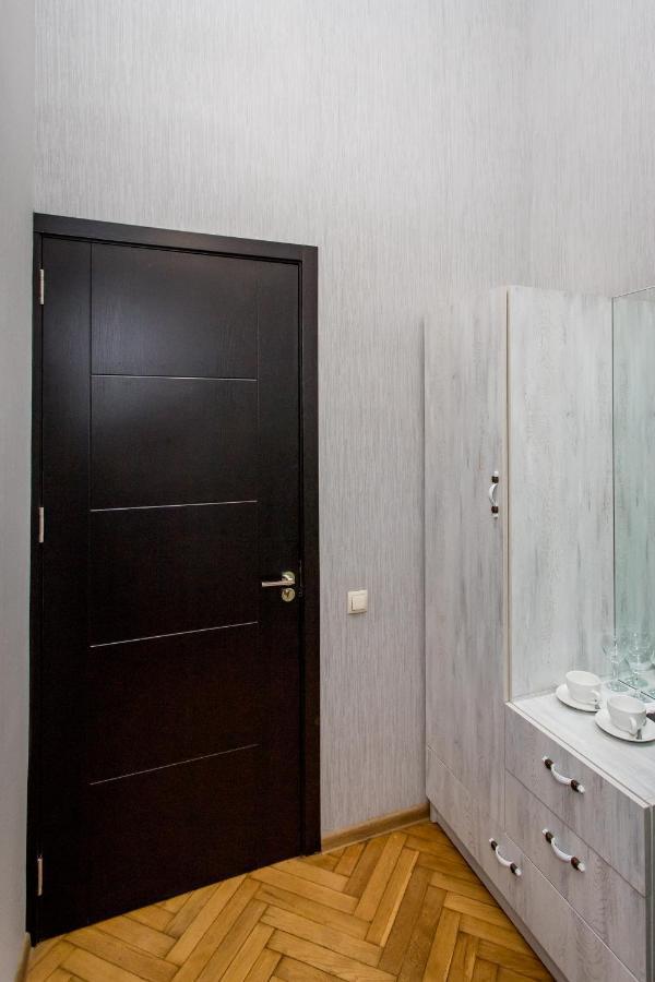 Hb Apartments Mari Brose ティビリシ エクステリア 写真