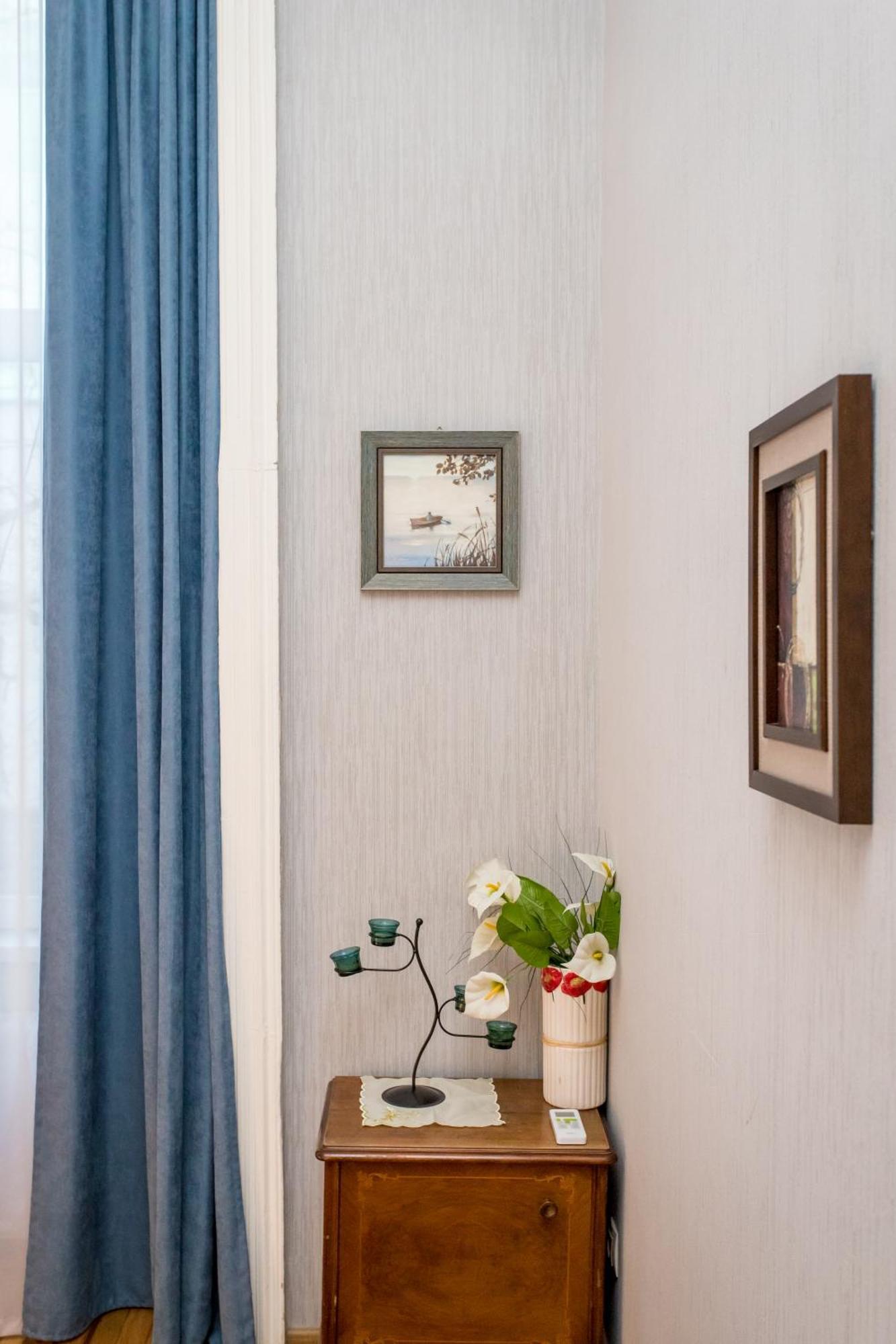 Hb Apartments Mari Brose ティビリシ エクステリア 写真