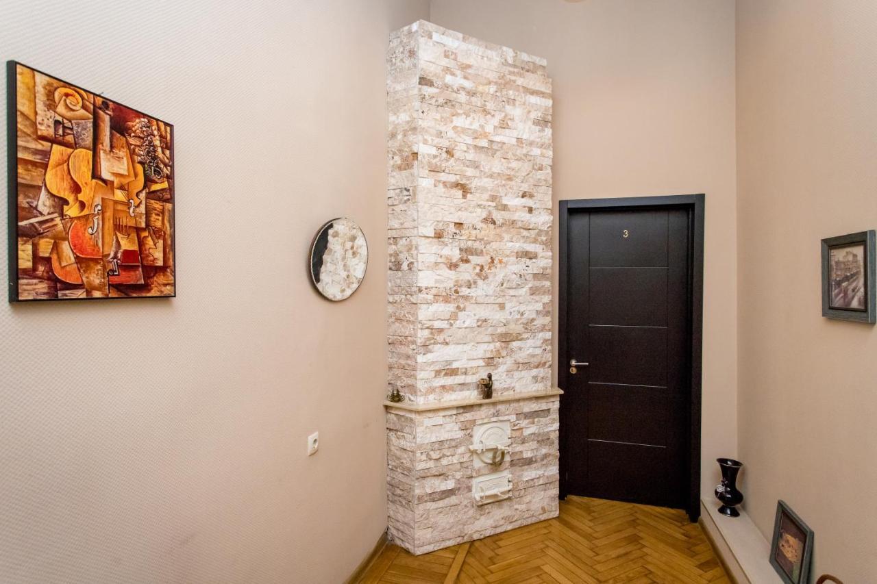 Hb Apartments Mari Brose ティビリシ エクステリア 写真