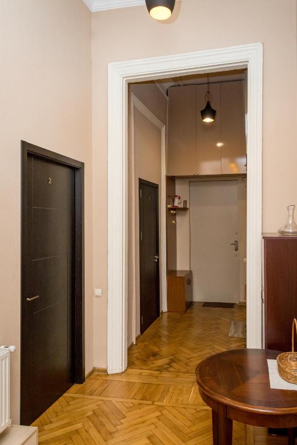 Hb Apartments Mari Brose ティビリシ エクステリア 写真